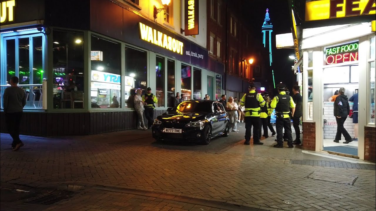 blackpool saturday night, run the lights event, and a walkaround the pubs and bars sightseeing.