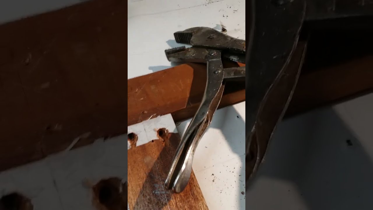 PS5 Console Right Hand Side Panel Glue-Up Disaster - Part  01