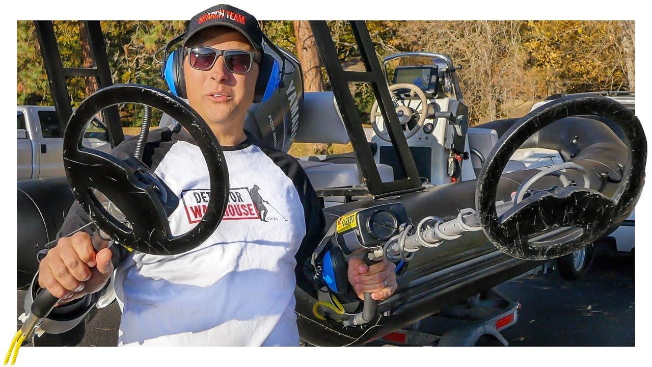 Metal Detecting 80’ Underwater in River!