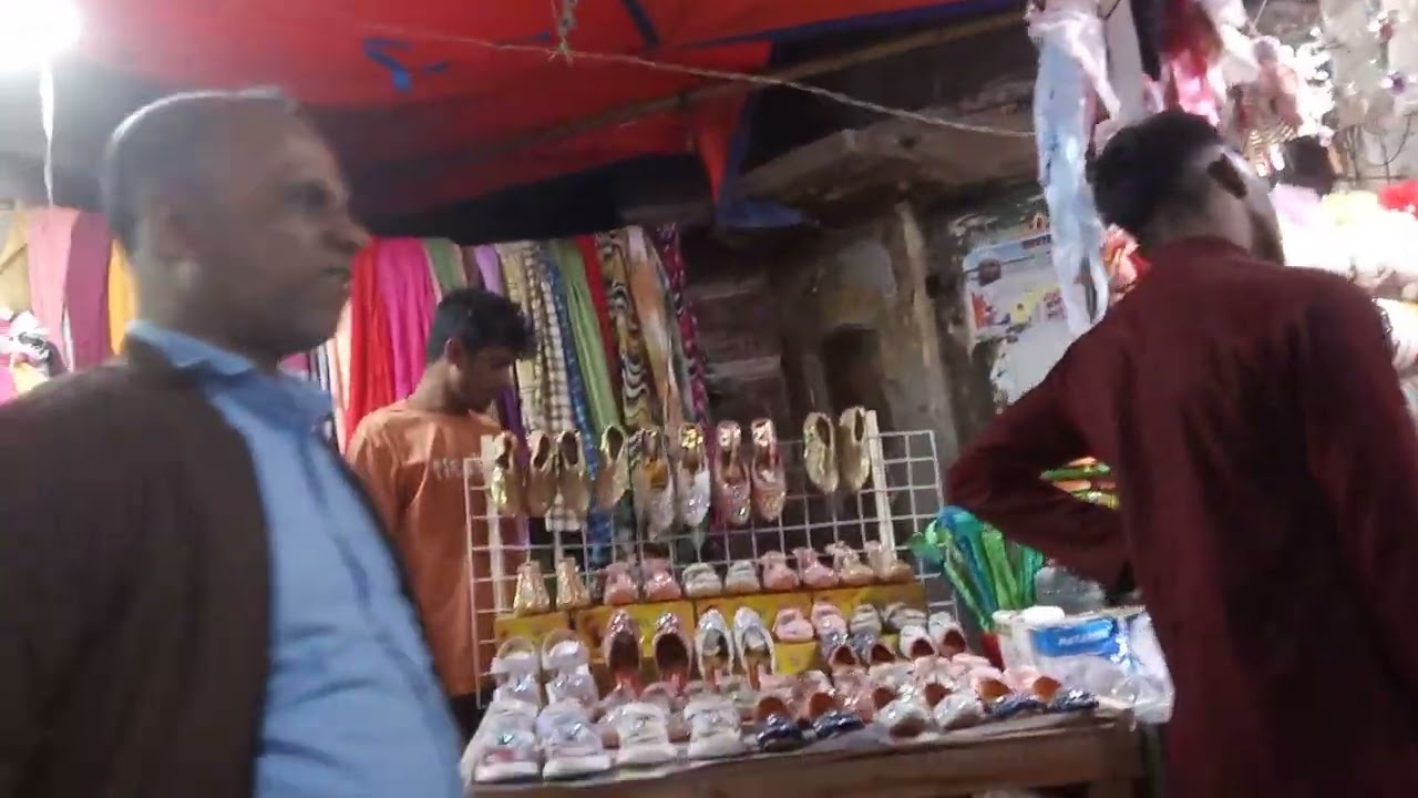 চাষারার রাতে এর মার্কেট #shopping 