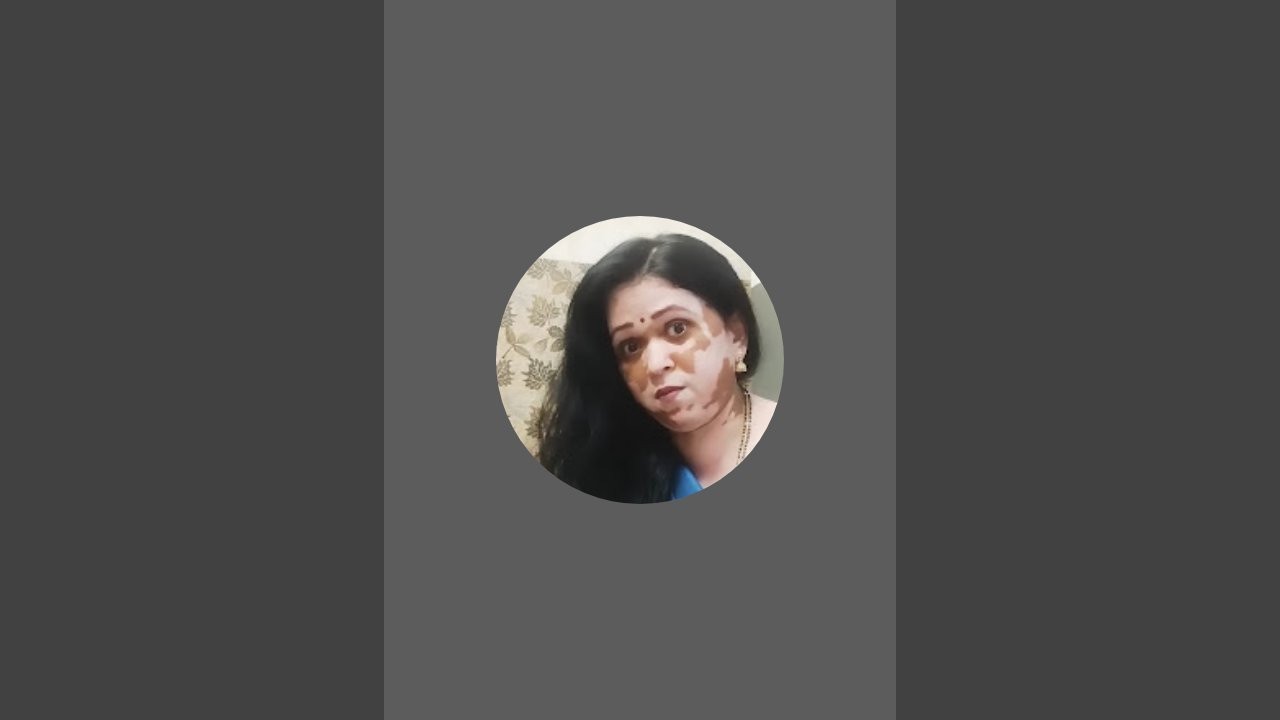 maharashtrain Mom is live