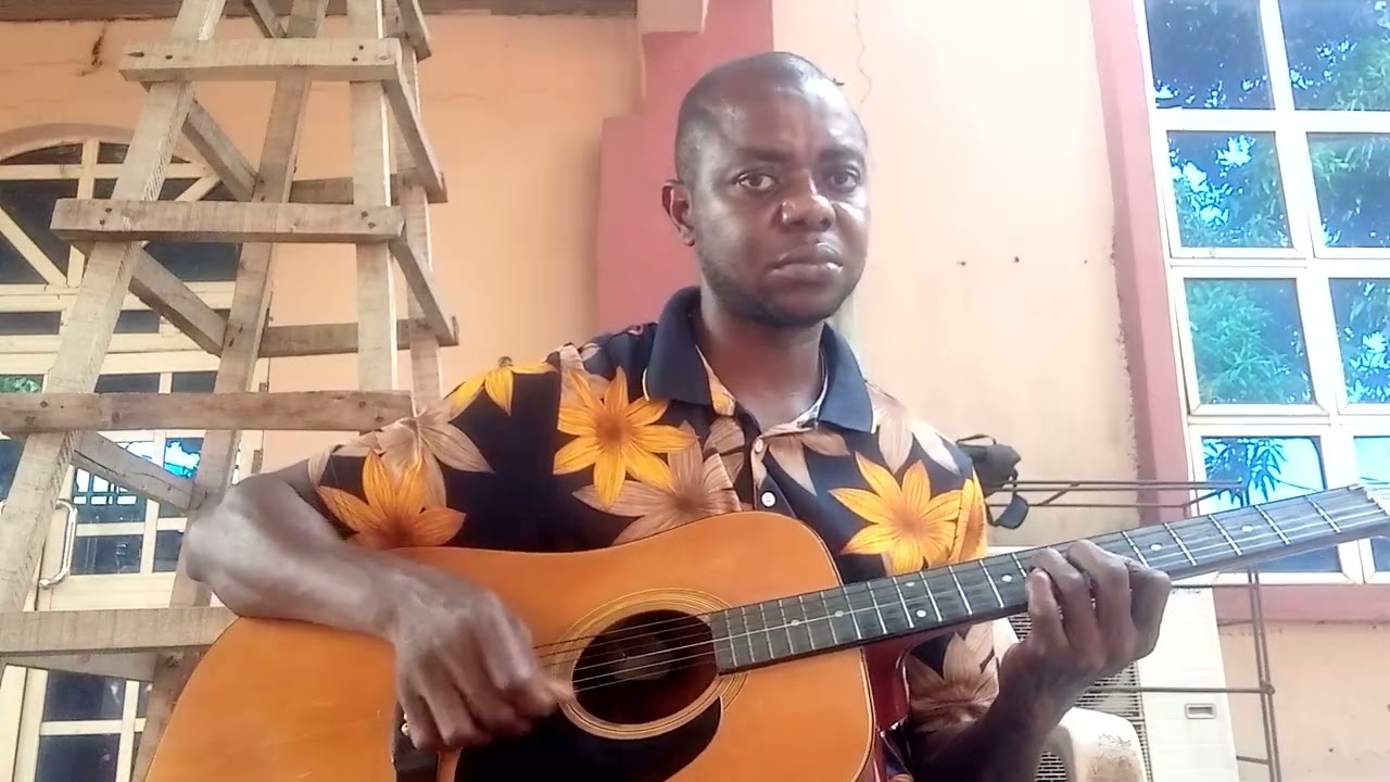 Please I want guitarists to listen my sound and put me through, I'm just a beginner.Thanks🙏
