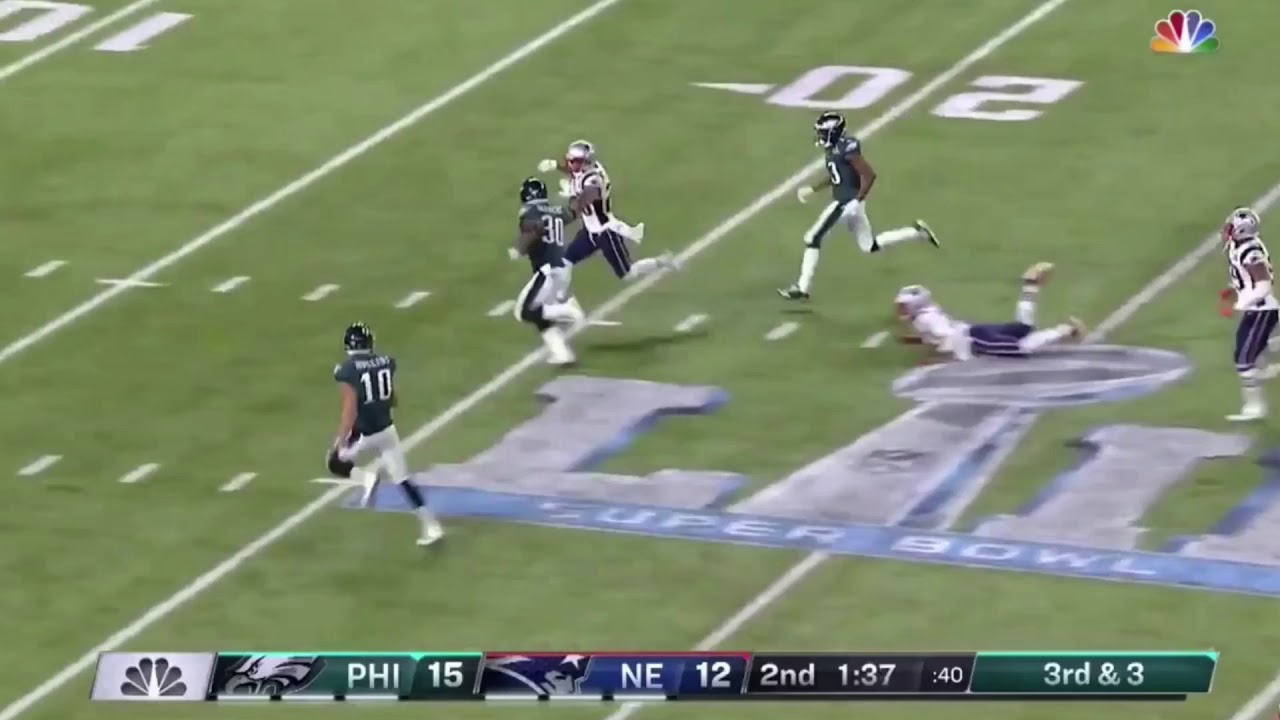 Crazy Trick Play on 4th Down! Trey Burton Passes it to Nick Foles for a TD!