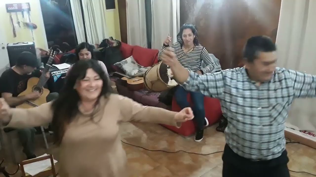 Avance - Tusuy Taki - Peña en lo de Oscar y Graciela (En vivo 02/09/2023) 🇦🇷