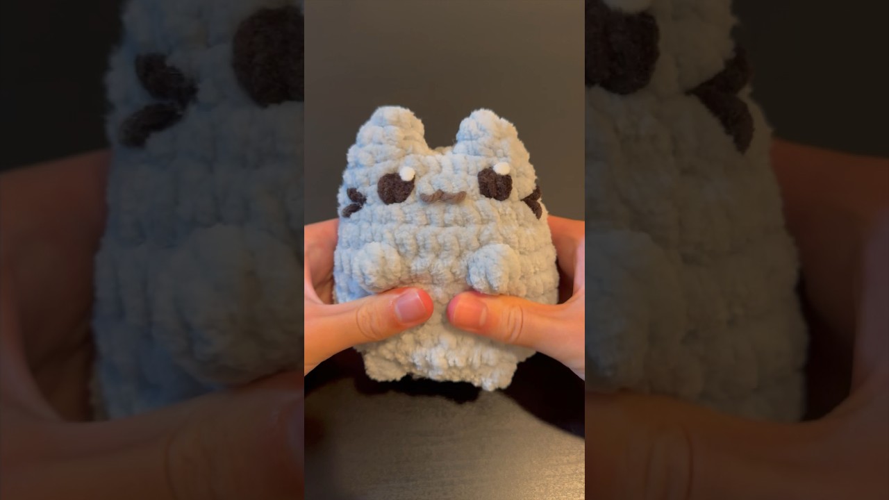 Crochet a Pusheen cat with me #crochet #amigurumi #crocheting