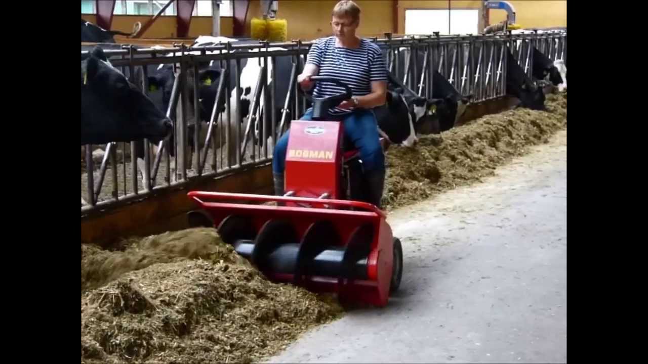 BOBMAN PRO feed pushing machine