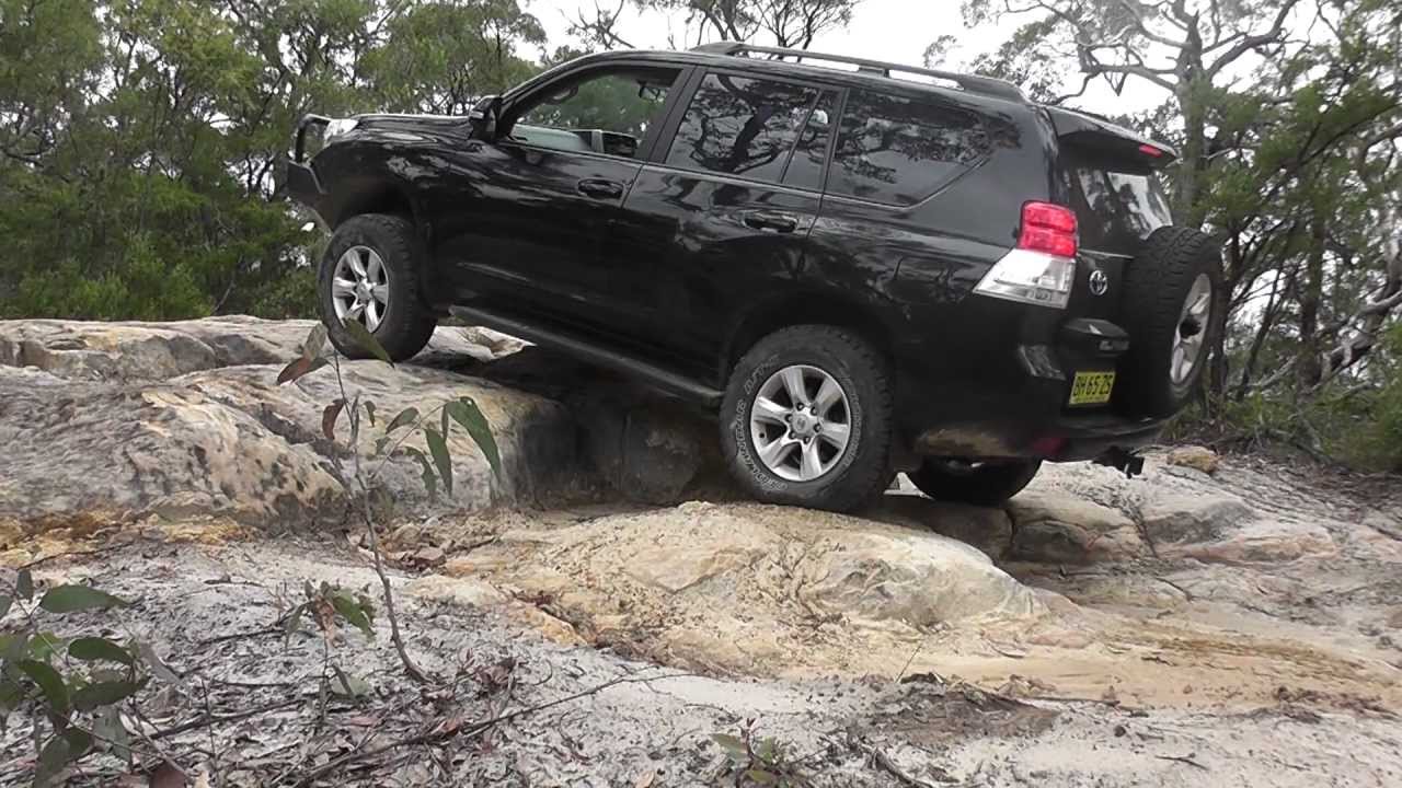 Prado 150 rock crawling at Wheeny Creek / Gees Arm South