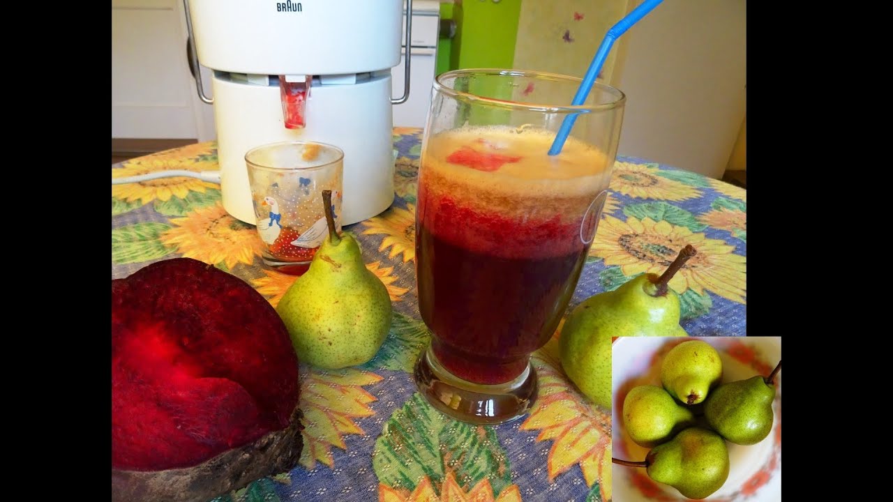 Juicer Braun MP32.Making pear juice
