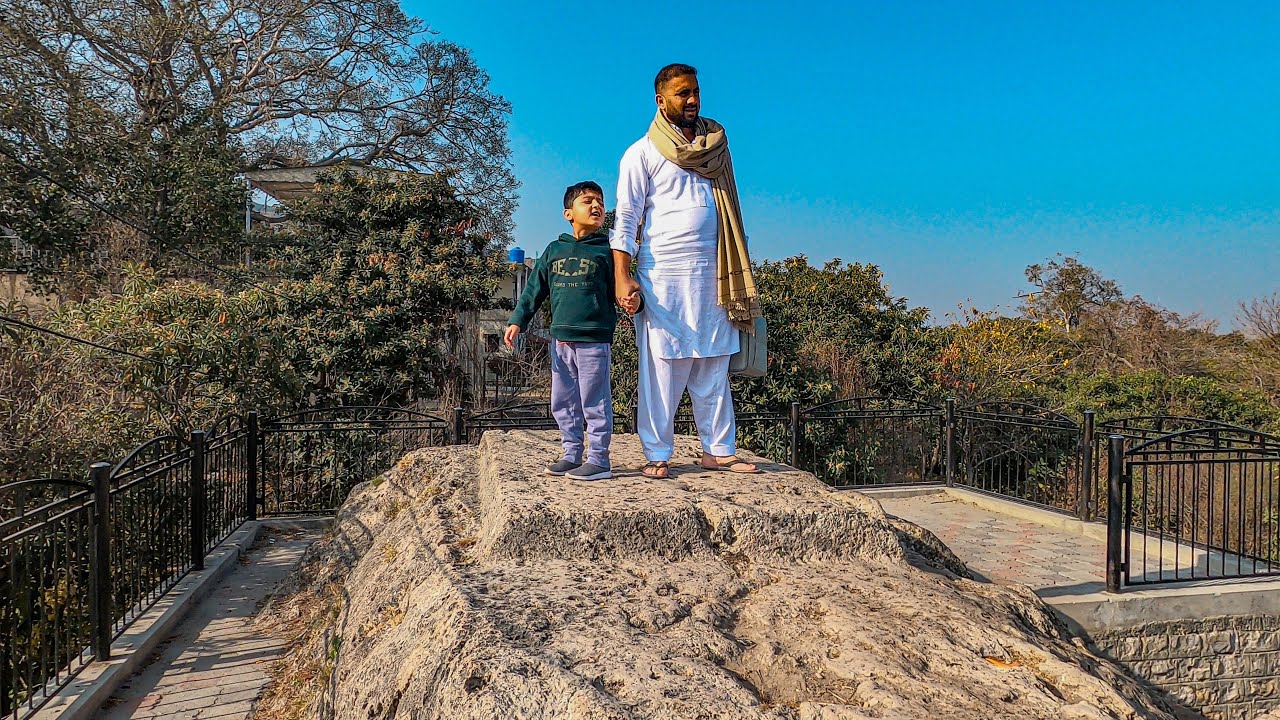 TAKHT E BABRI AUR KALLAR KAHAR MUSEUM