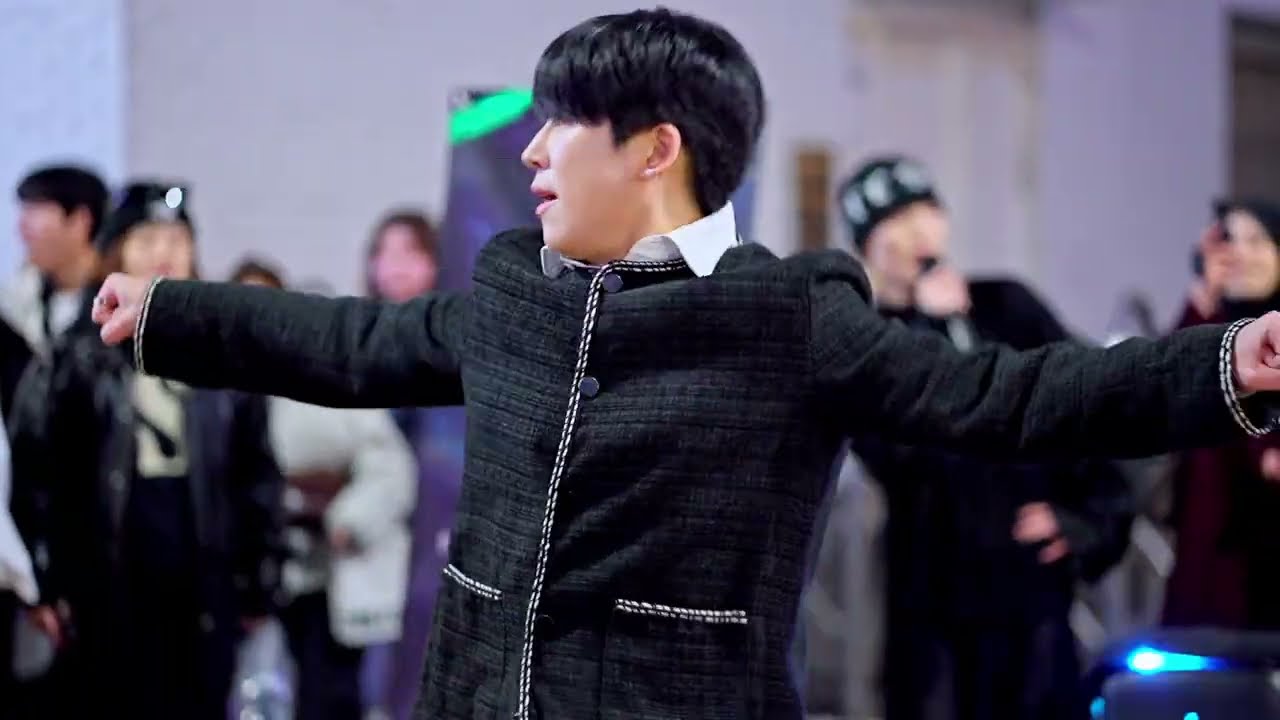 [ MOVE (T5) ] _ 댄스팀 아레스 _ 홍대 댄스 버스킹 _ 26-02-04