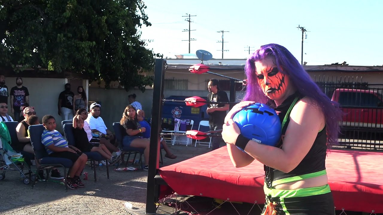 HOODSTARS: SAGE SIN VS CANDY GIRL