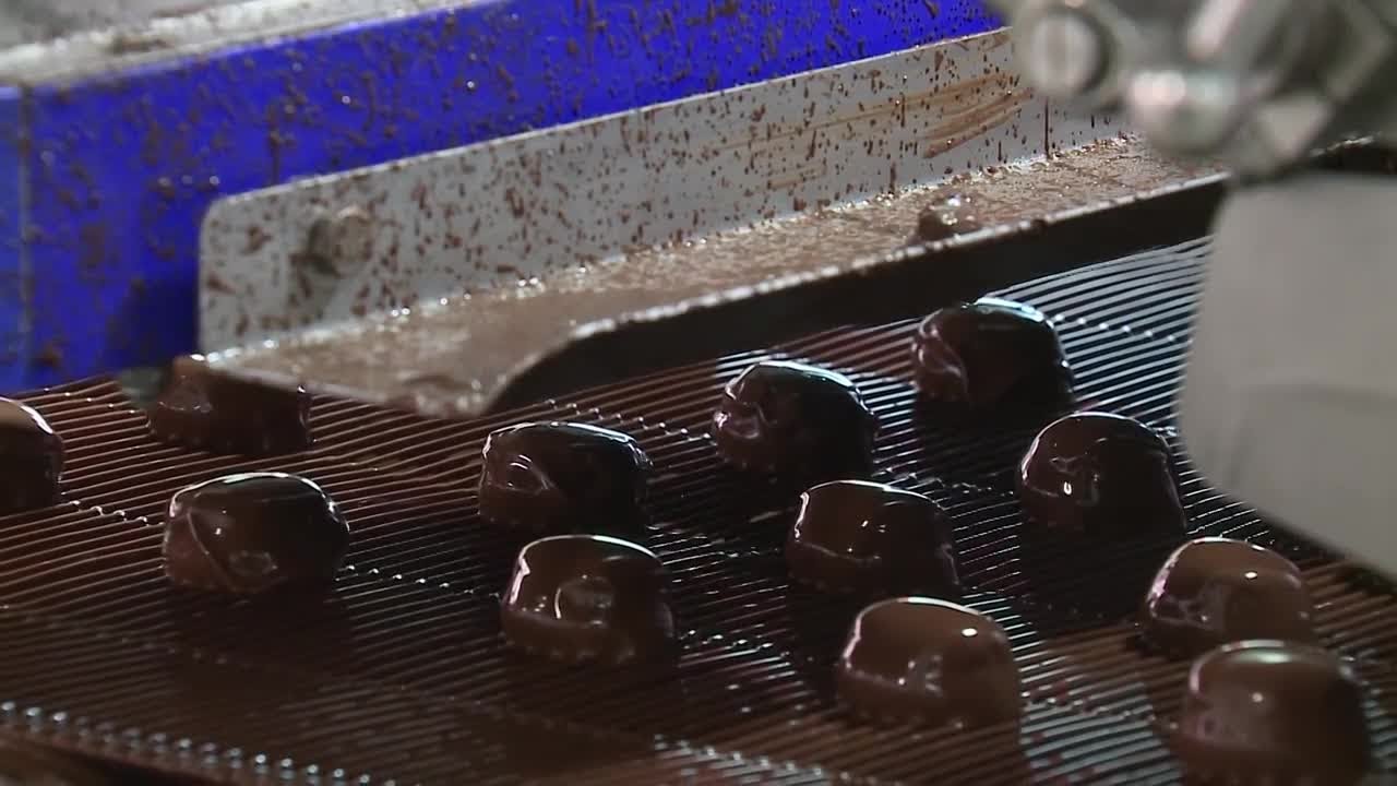 Inside Buffett's Candies  A sweet tradition in New Mexico