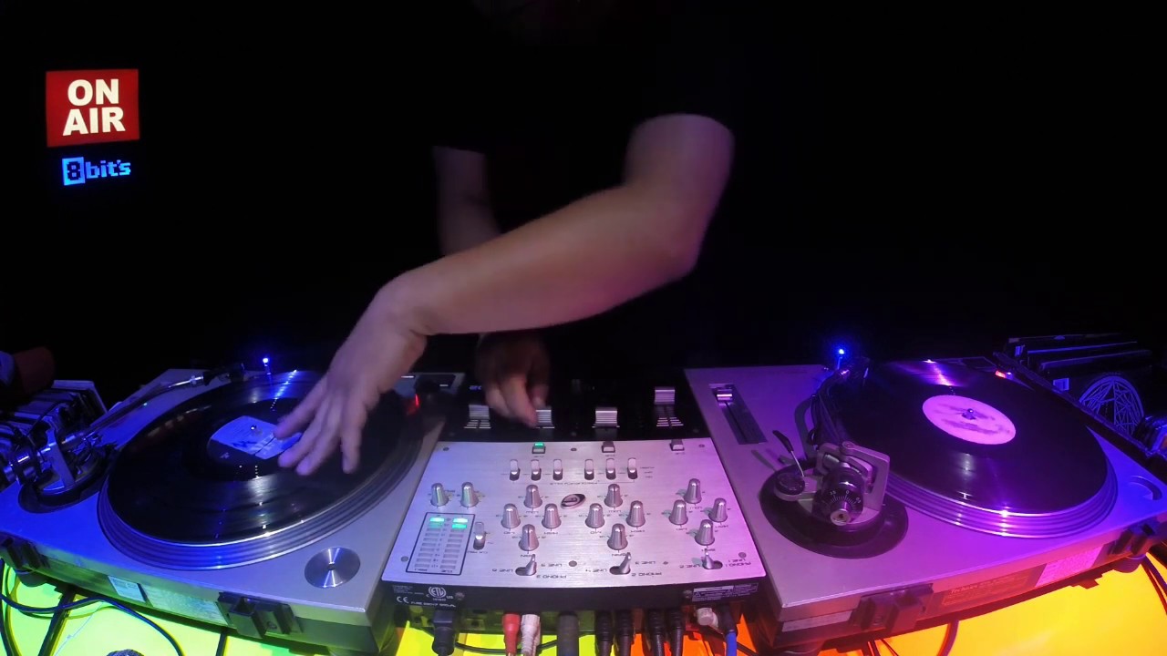 8bit's Vinyl session #4 Clásicos 
