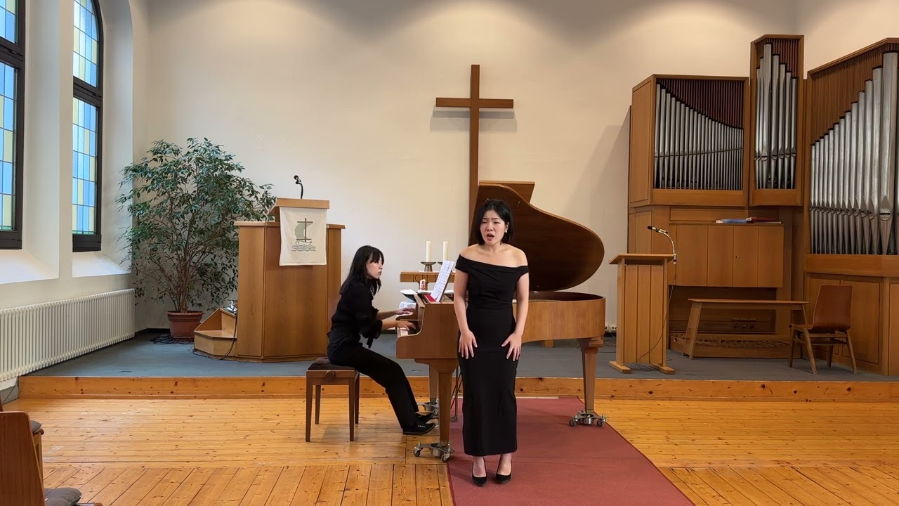 C.Debussy Apparition