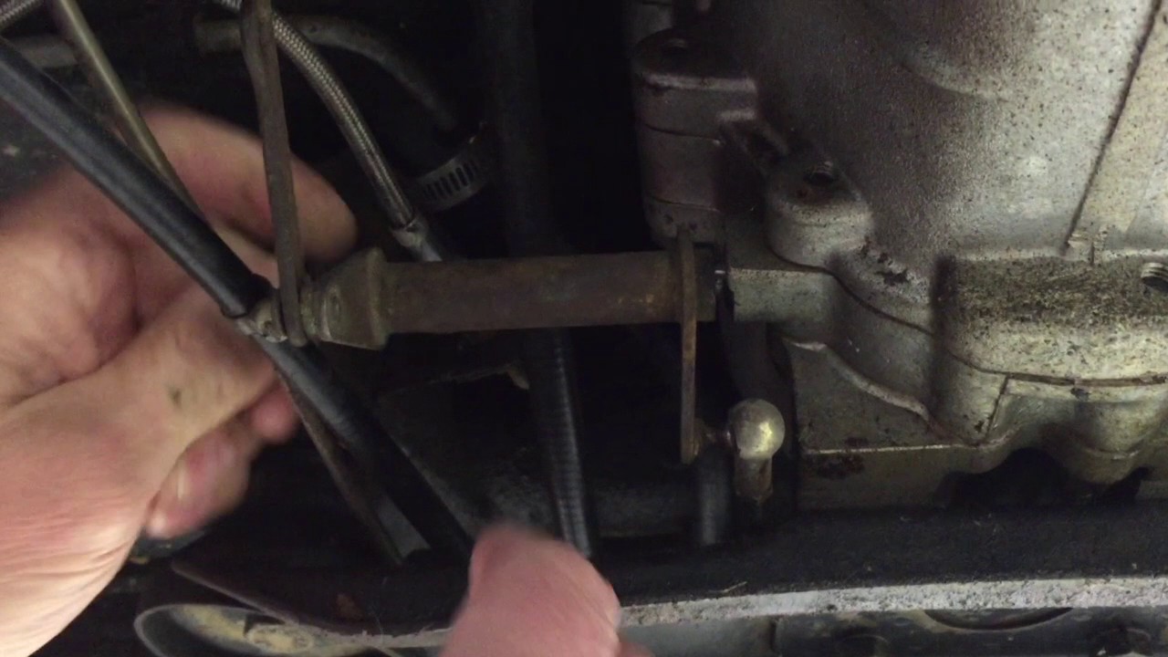 AutoAtlanta Porsche 911 912 914-6 Accelerator Bellcrank Bushing Replacement