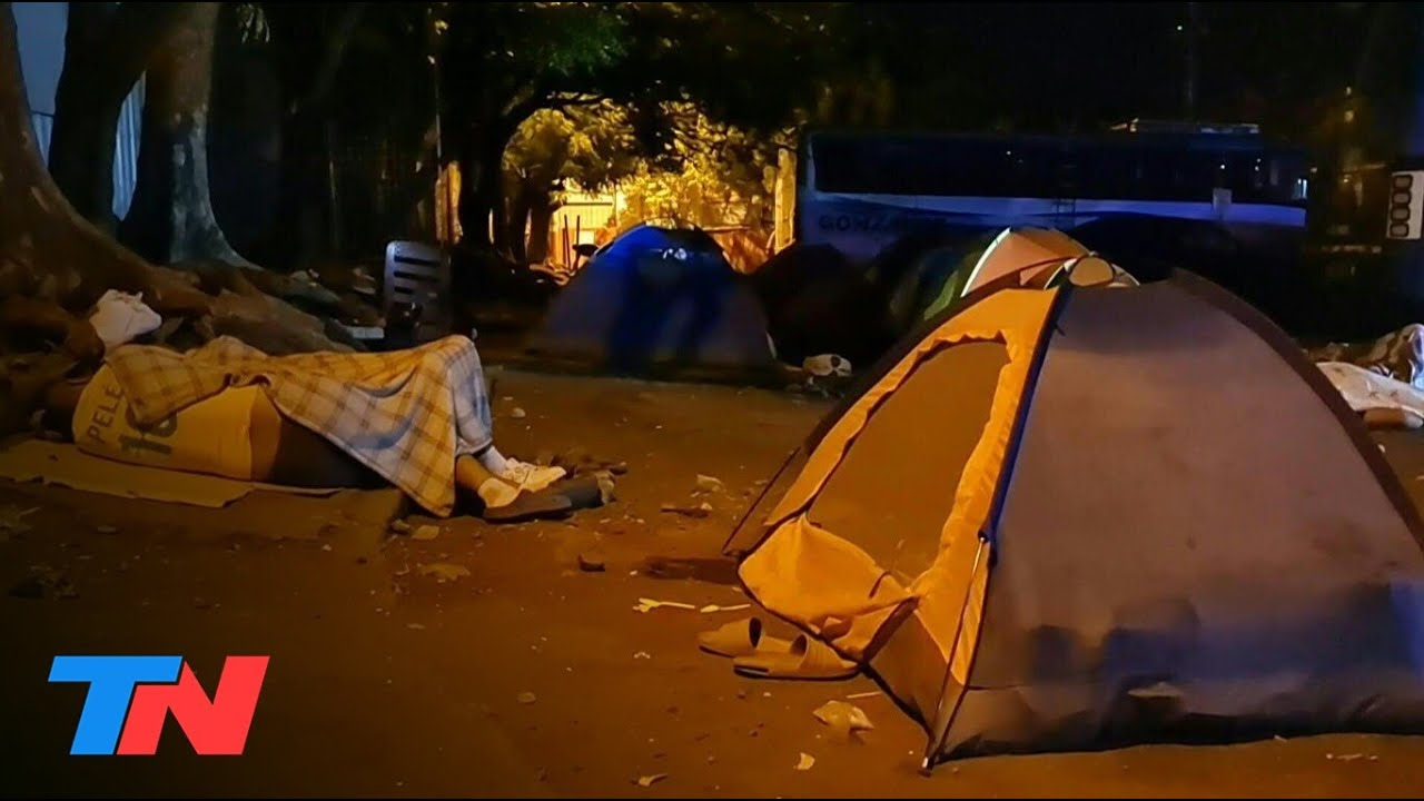 Cientos de migrantes venezolanos ocupan las calles de Managua en su camino a Estados Unidos
