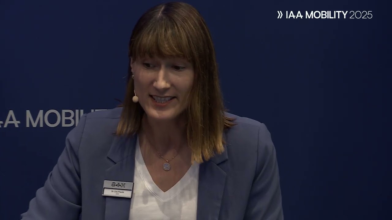 IAA Mobility 2025: Vortrag - Automotive specific LLM – way forward to more sovereignty?