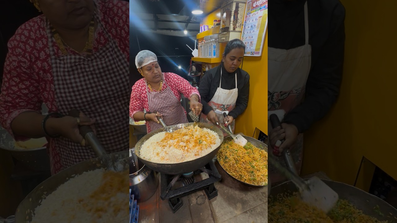 माँ बेटी की जोड़ी ने लोगों पर ऐसा जादू🪄 किया है शाम को लोग यहाँ अंडा राइस🍛खाने दौड़े चले आते हैं!