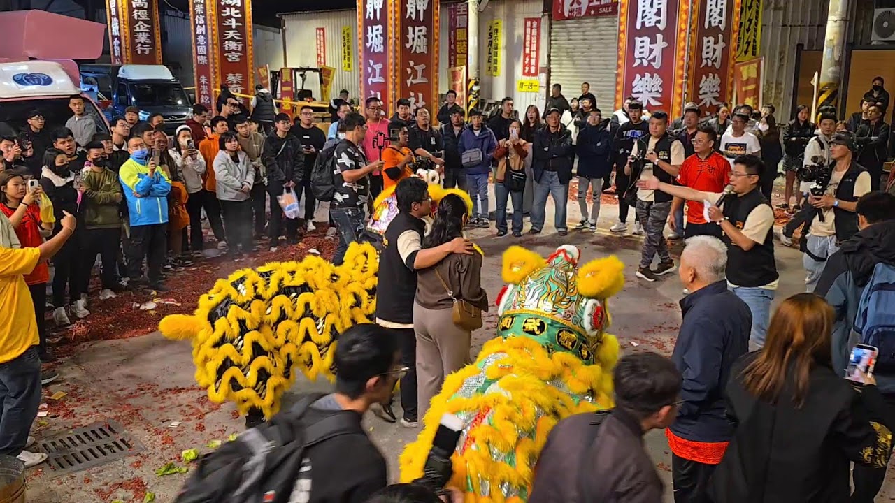 強尼創意蔡家天官五路武財神前往北港武德宮遶境回鑾