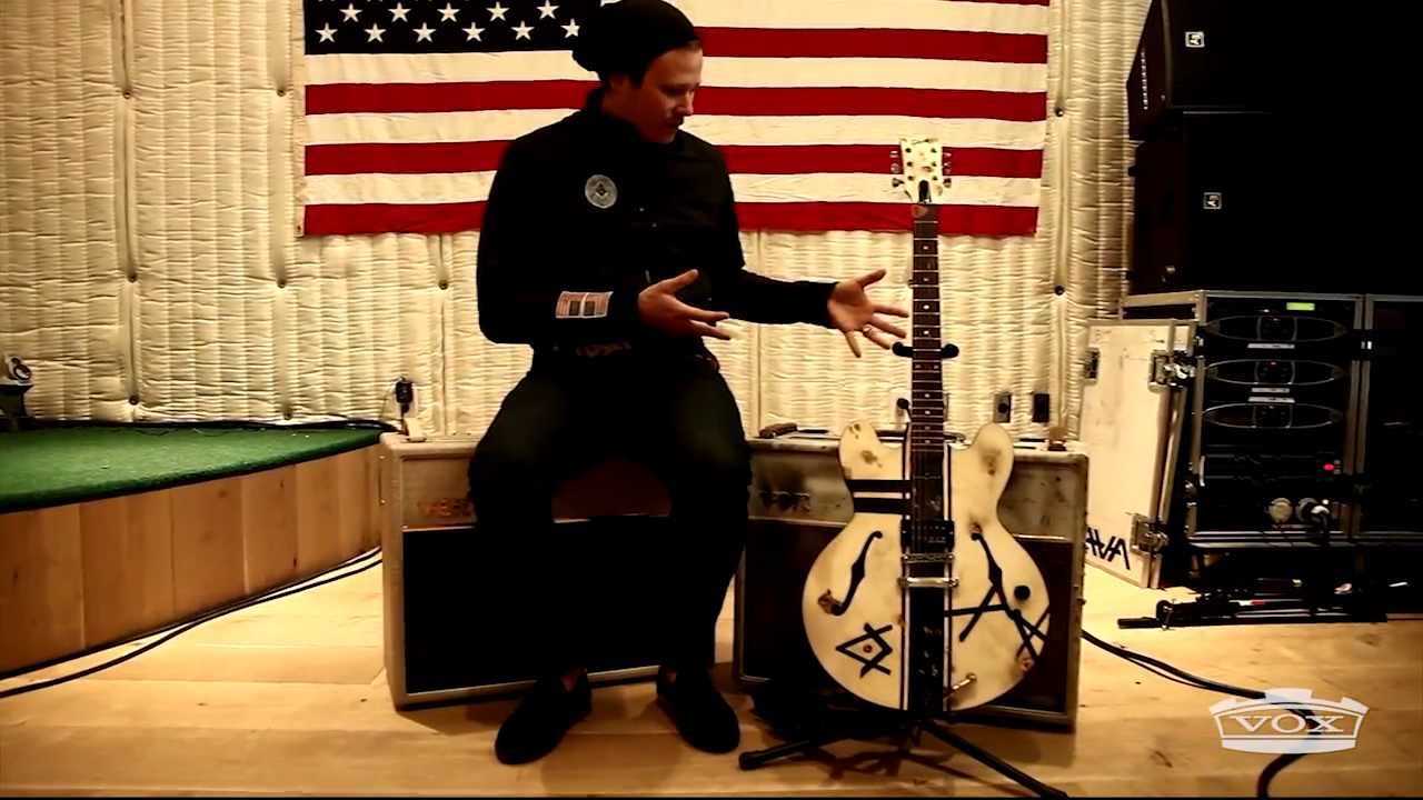 VOX ALL ACCESS: Tom DeLonge Rocks the AC30