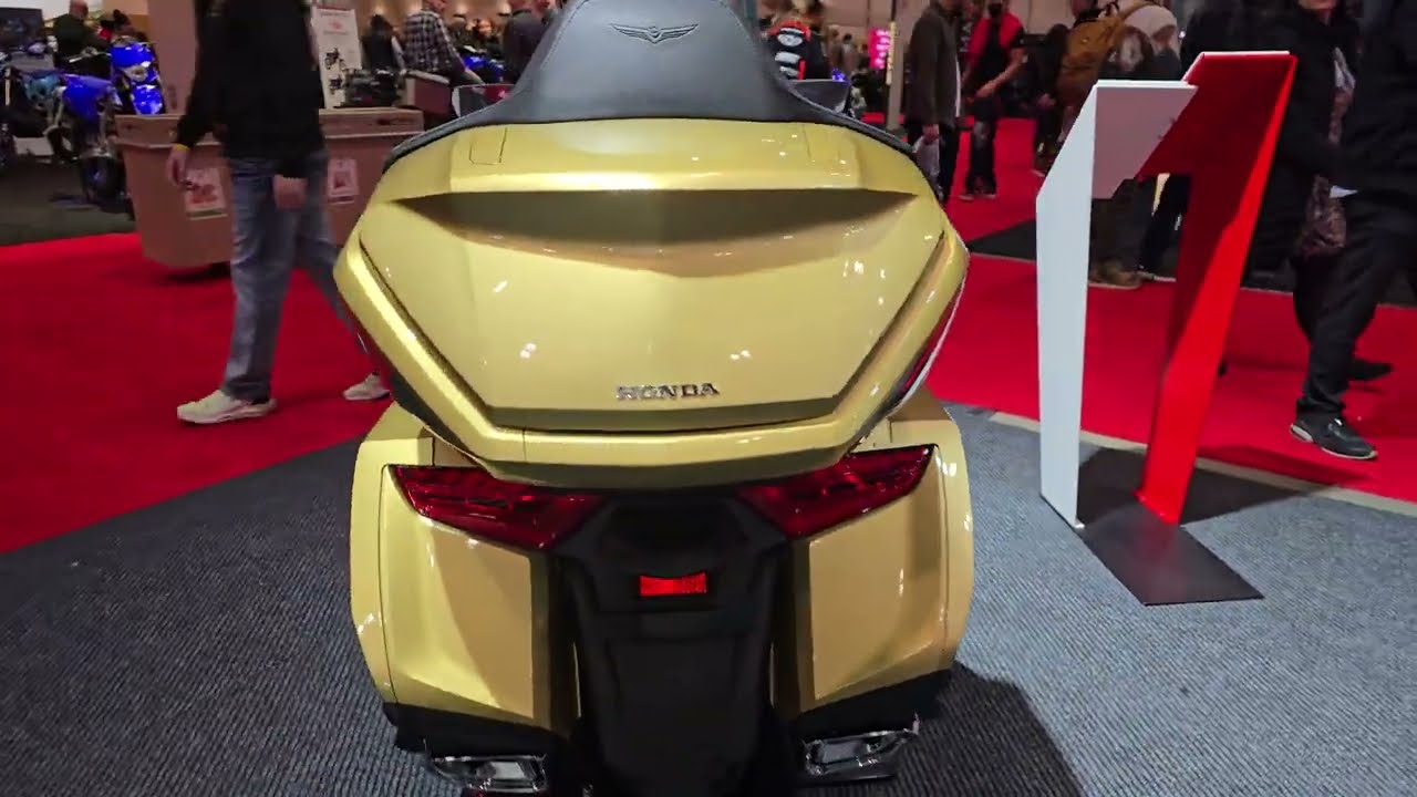 2025 Honda Goldwing Gold DCT