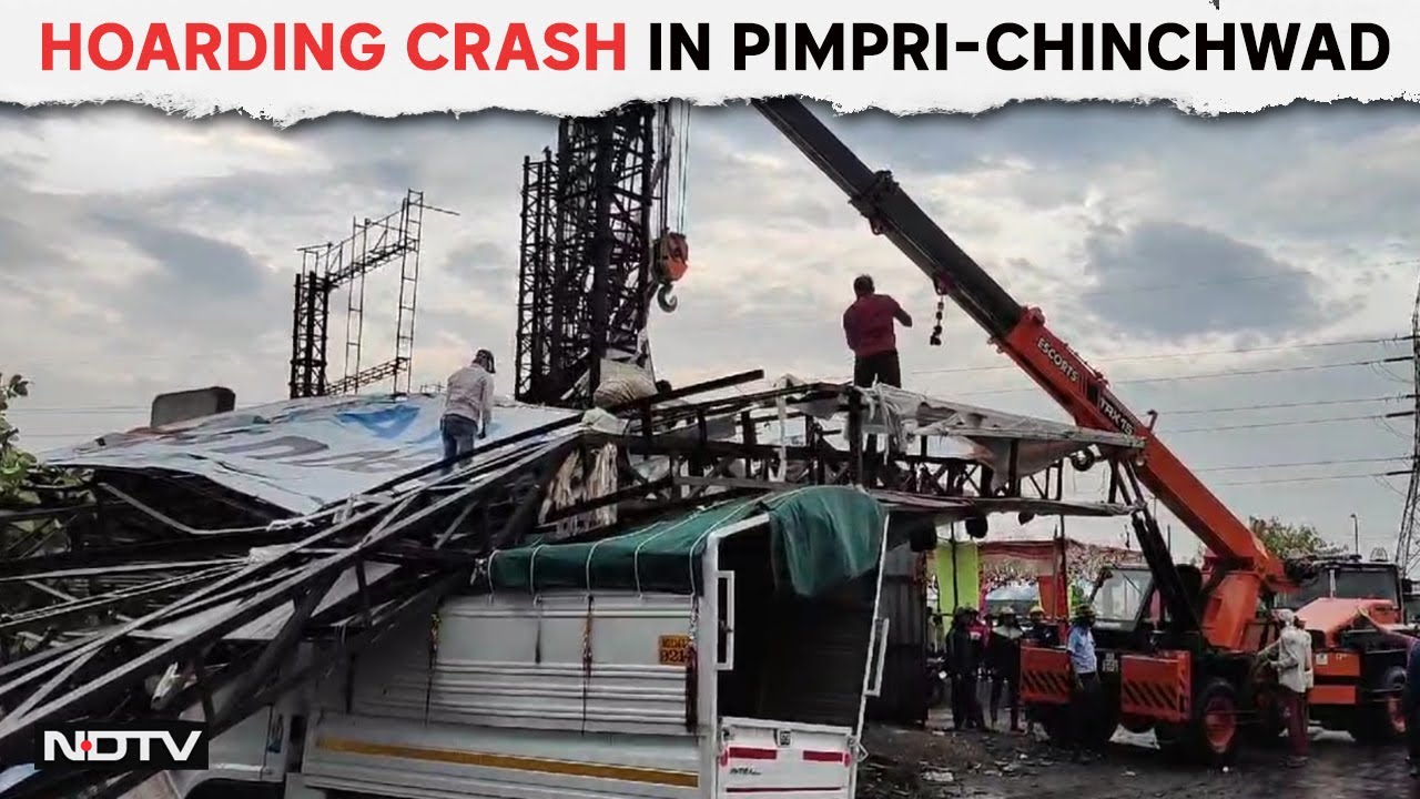 Pune Billboard Accident | Billboard Collapses Near Pune, 3 Days After Mumbai Incident That Killed 16