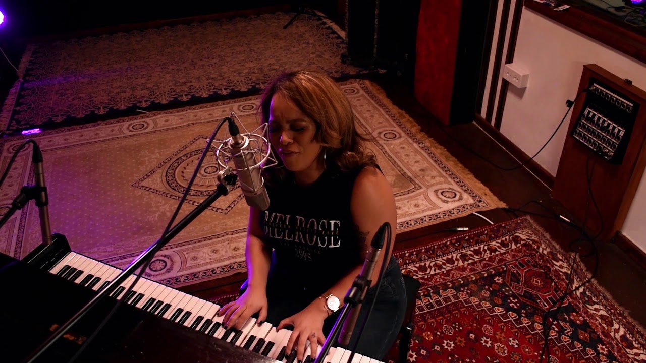 Nadia Rae - Shallow COVER A Star is Born