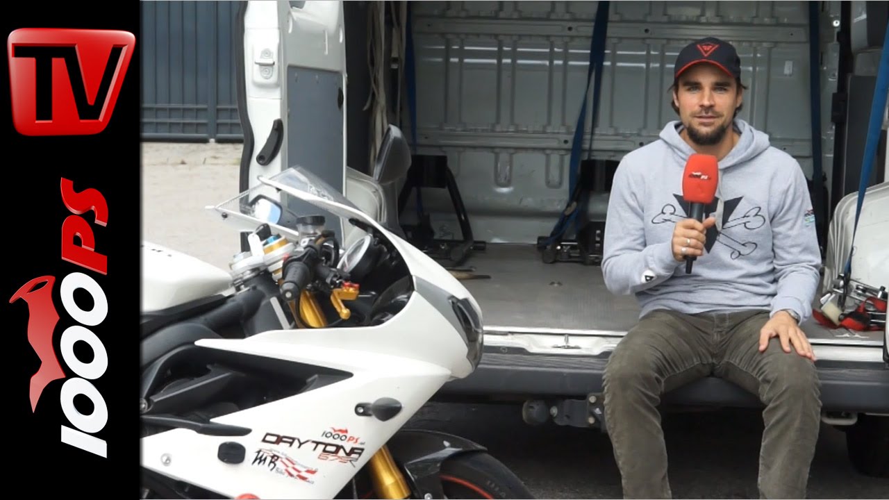Motorrad richtig verladen und sichern