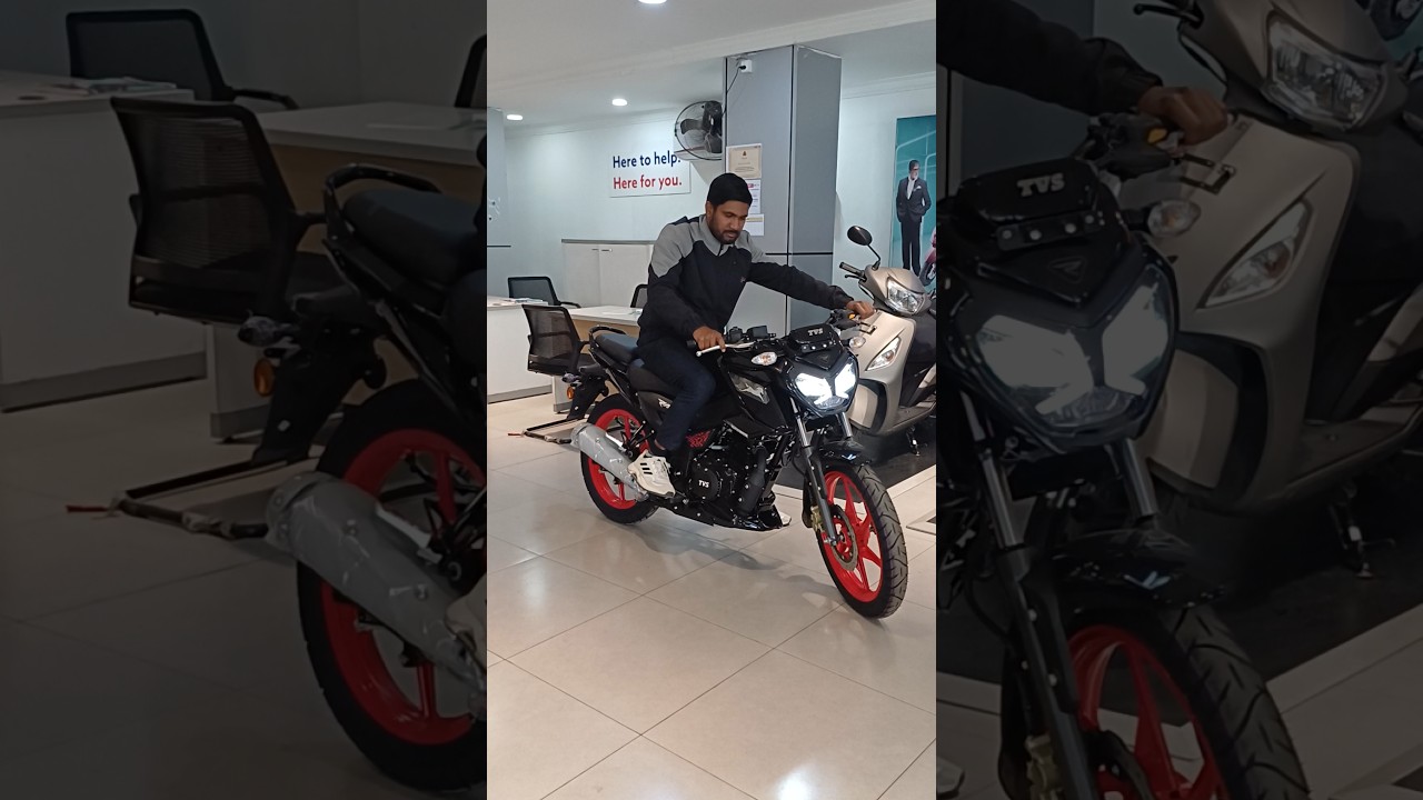 🔥🌏Tvs Raider IGO 2025 Bike in Showroom #trending #ytshorts #shortvideo #shorts #viralvideo #video🌏🔥