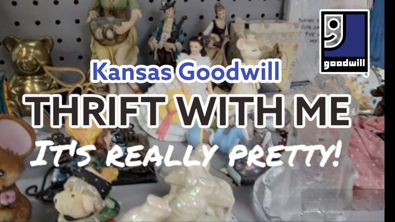 Its Really Pretty! Buying What I Love! Goodwill Thrift With Me! Vintage Fenton Glass + Designer Bags