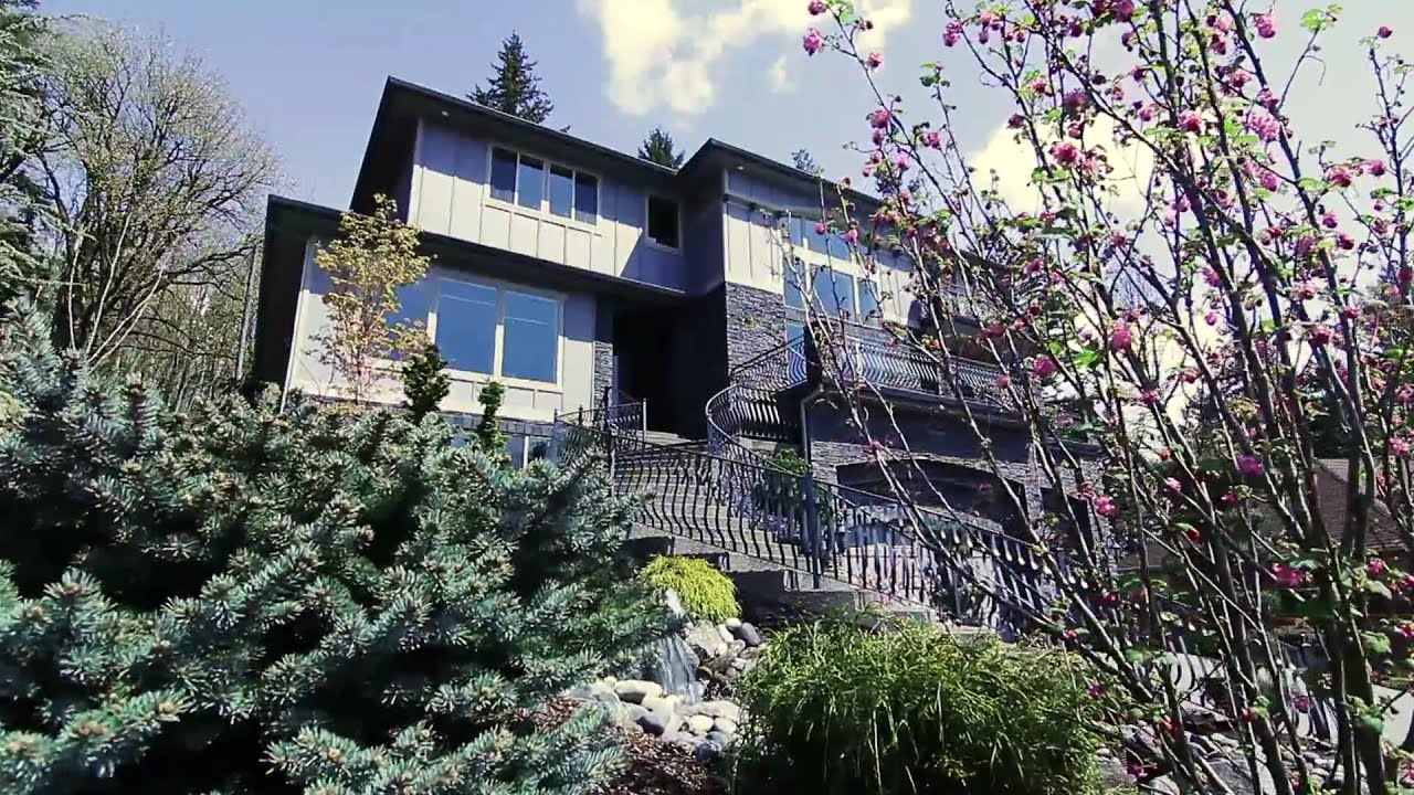 Luxury Home with attention to Detail!  ML # 11612912 in Camas WA