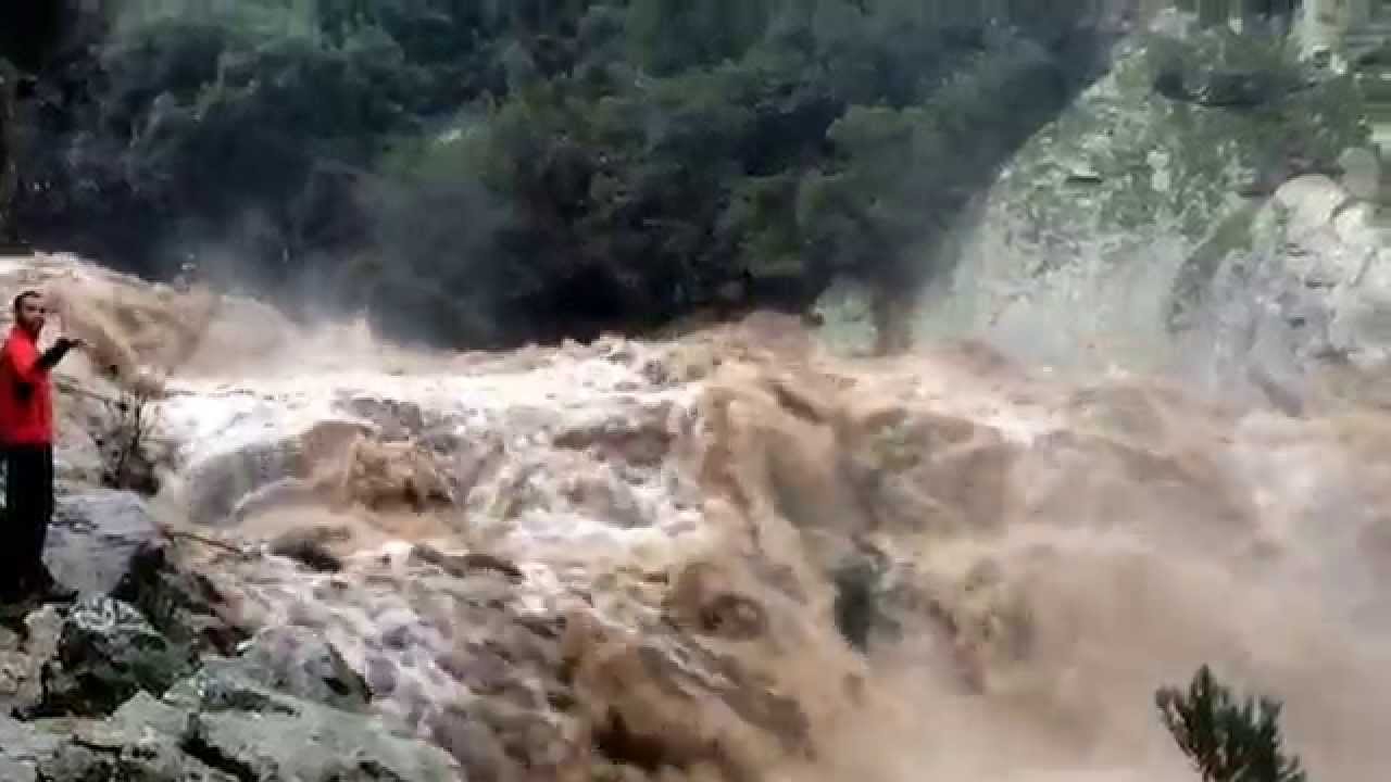 Gorges de Colombieres en crue Novembre 2014