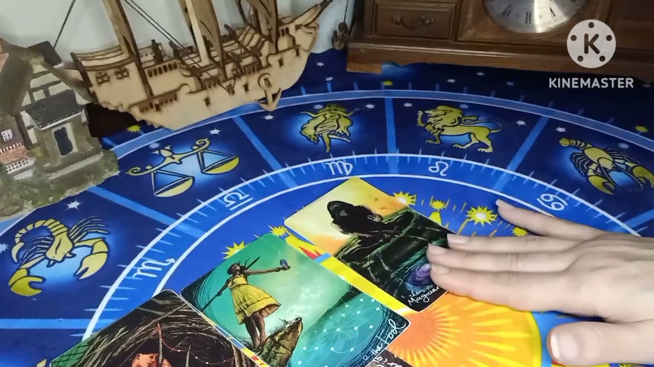 برج السرطان 💞 قراءه الشخص ال شاغل قلبك وعقلك 🤔 بيهرب من نفسه ومن تفكيره فيك محتار عارف انك تحبه ومعل