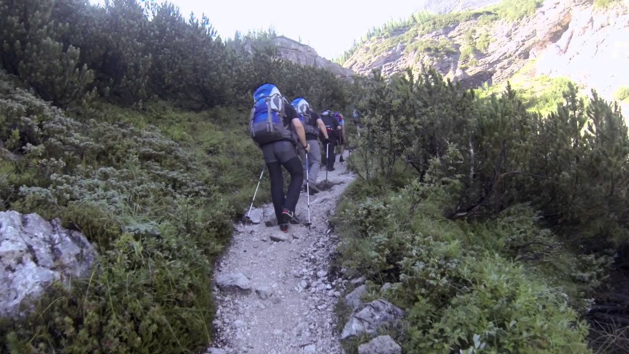 Teil1 - Dolomiten Höhenweg Nr. 1 von 23.08. - 29.08.2013