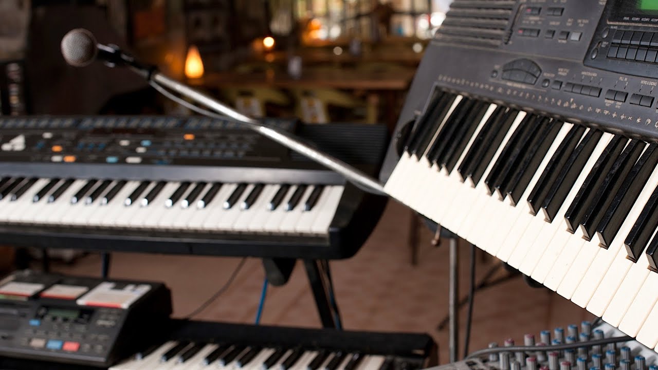 How to Play Common Jazz Comping Rhythms | Keyboard Lessons