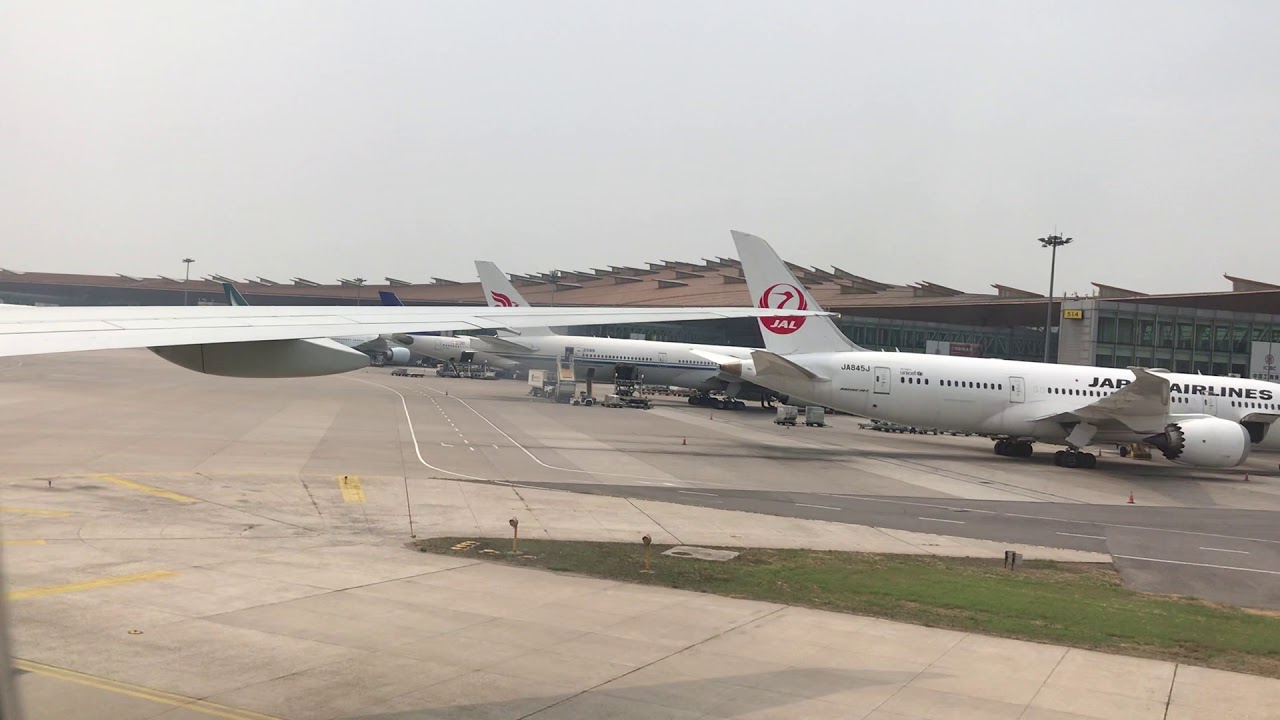 長榮航空降落北京首都機場20180804