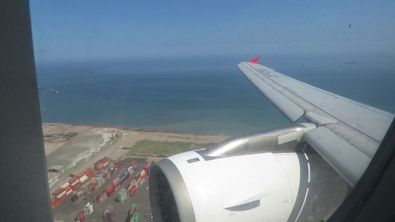 Aterrizando en Lima desde Santiago de Chile Airbus A320 de LATAM