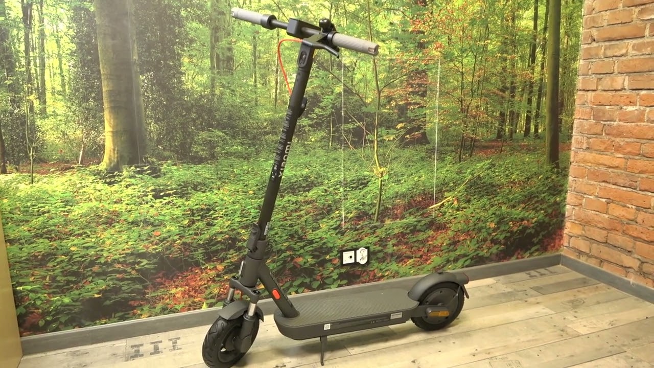 Xiaomi Electric Scooter 5 - What Is the Max Load? | Weight Capacity