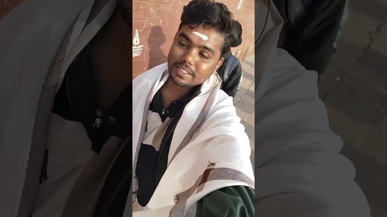 “काशी में हर सांस ‘हर हर महादेव’ कहती है 🔱”“विश्वनाथ के दर पर आकर सब सुकून मिल गय🙏🚩#kashivishwanath 