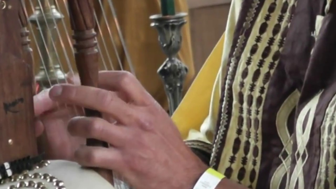 Yekeke (yeke yeke), acoustic version, kora and voice Albert Distelbrink