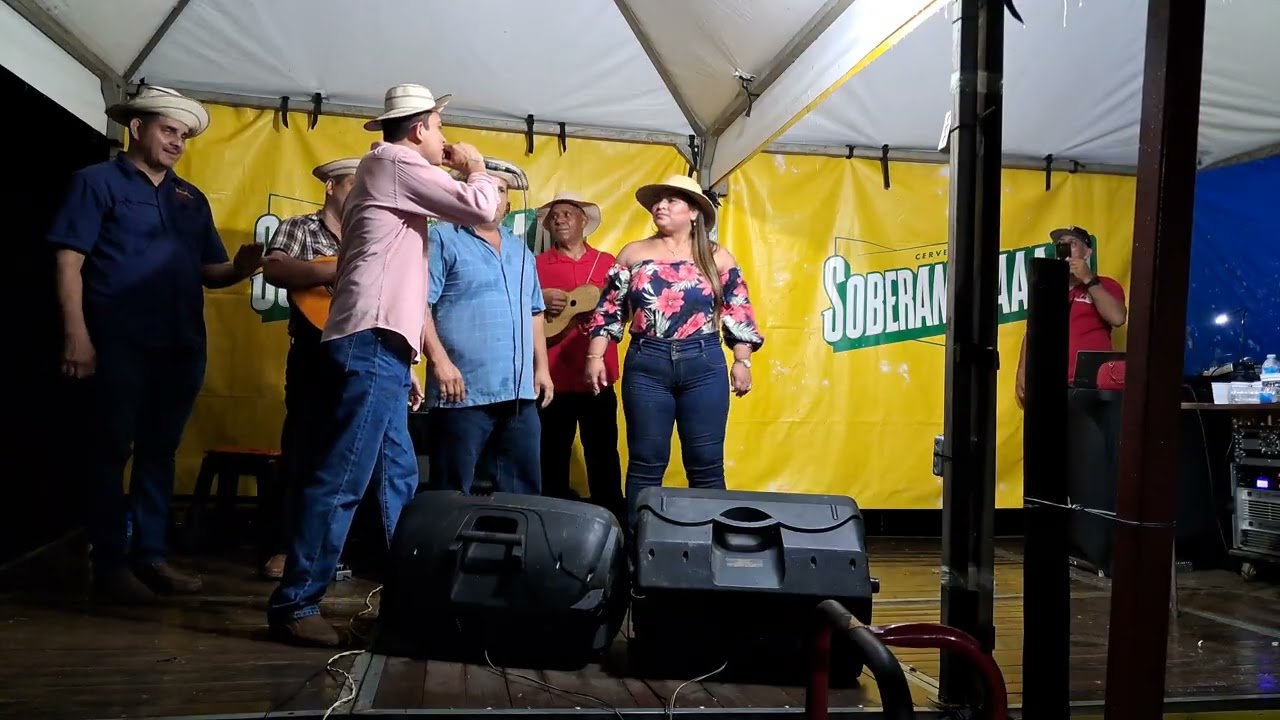 GALLINO PICAO    60 A&Ntilde;OS DE VALENTINA CUEVAS MENCHACA DE OC&Uacute; 2025