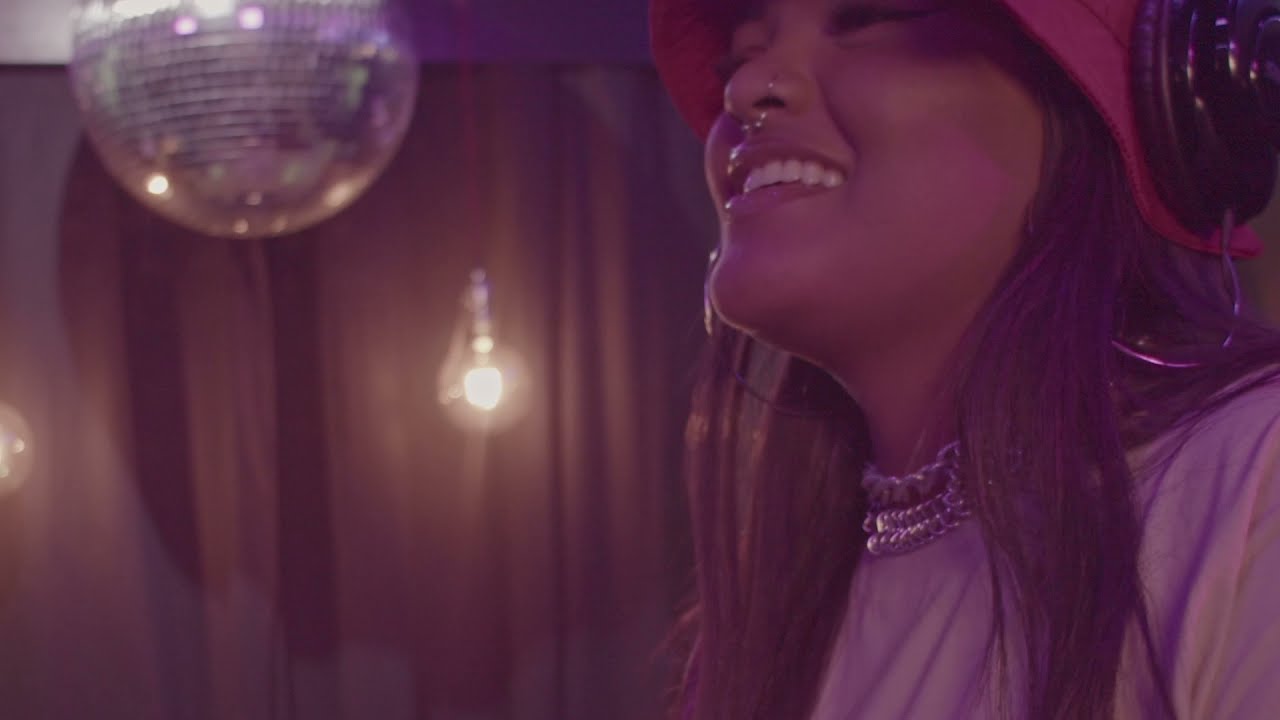 Camila Zasoul - Indomável | LOW PROFILE