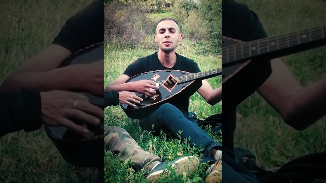 Ka3da kabyle avec Racim Adjaout paix à son âme./reprise de la chanson chah chah de Karim tizouiar.