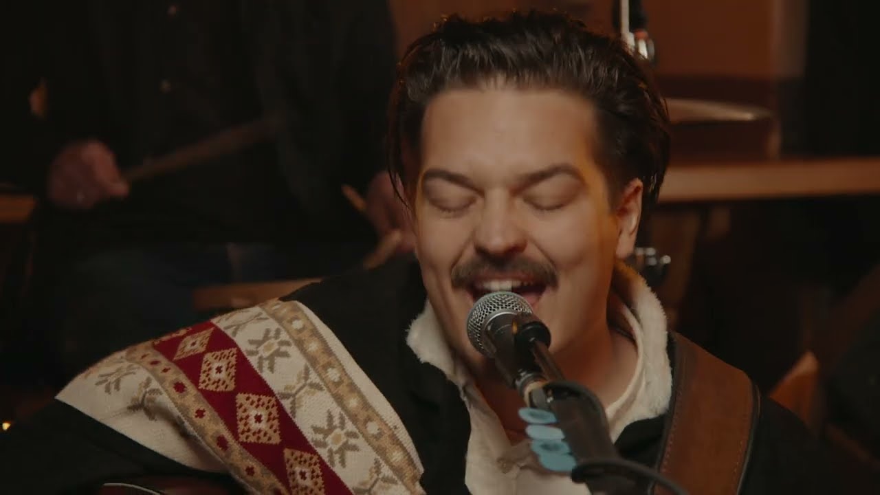 Milky Chance - Flashed Junk Mind (Acoustic) [Live from Berlin]