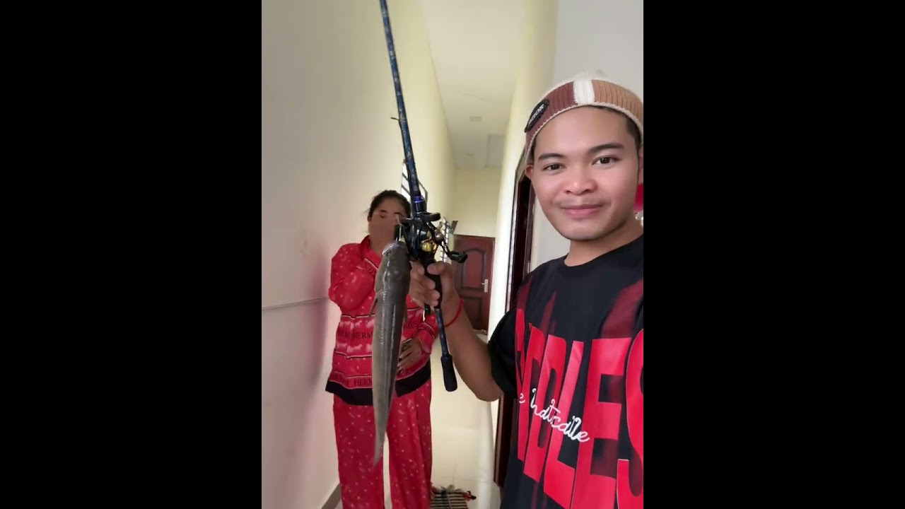 បើមិនប្លែកមិនមែនប្រូភា😂