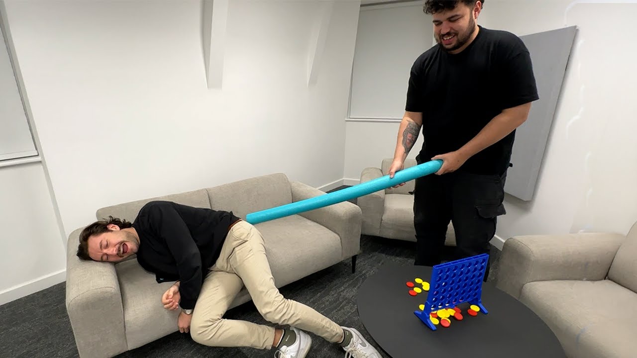 Мы играли в PUNISHMENT CONNECT 4!