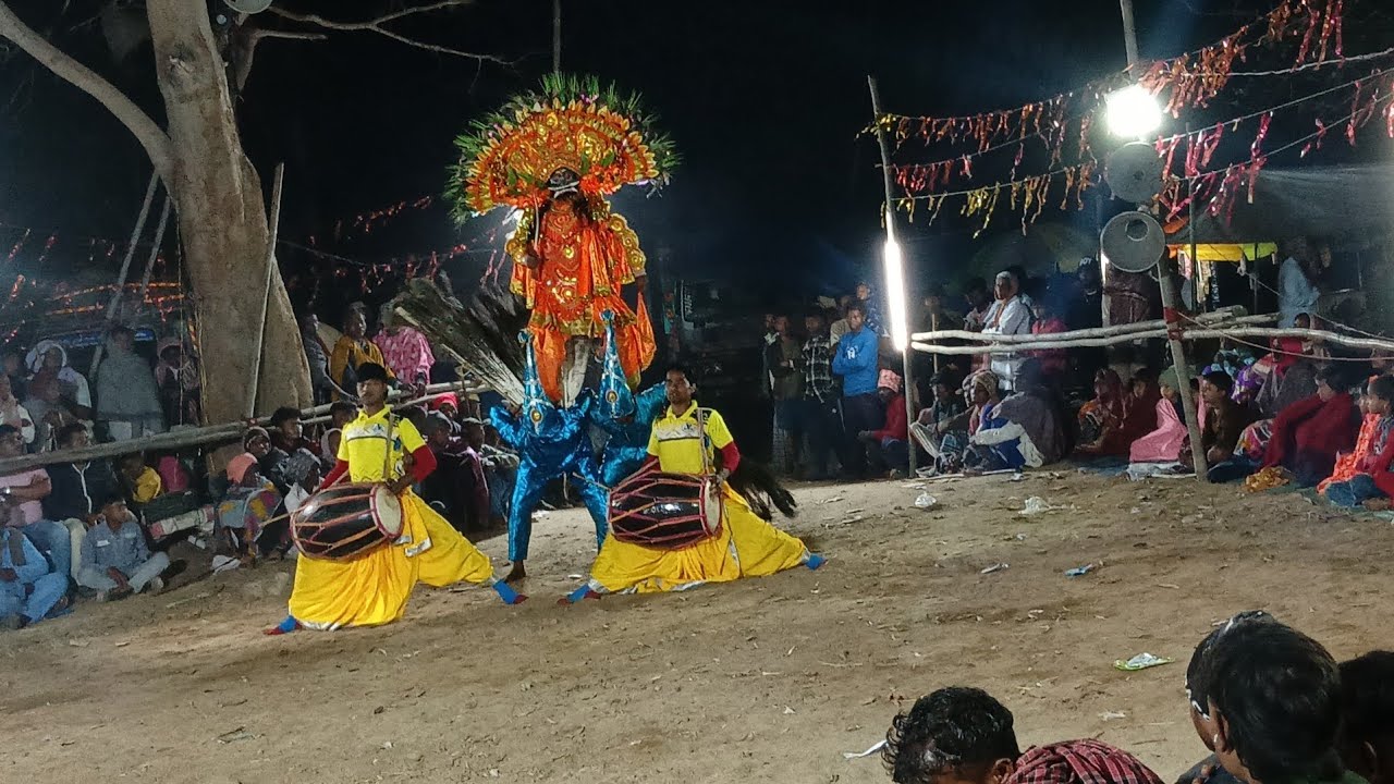 ওস্তাদ ত্রিলোচন কর্মকারের অসুর নাচ /tilochan karmakar chho nach!