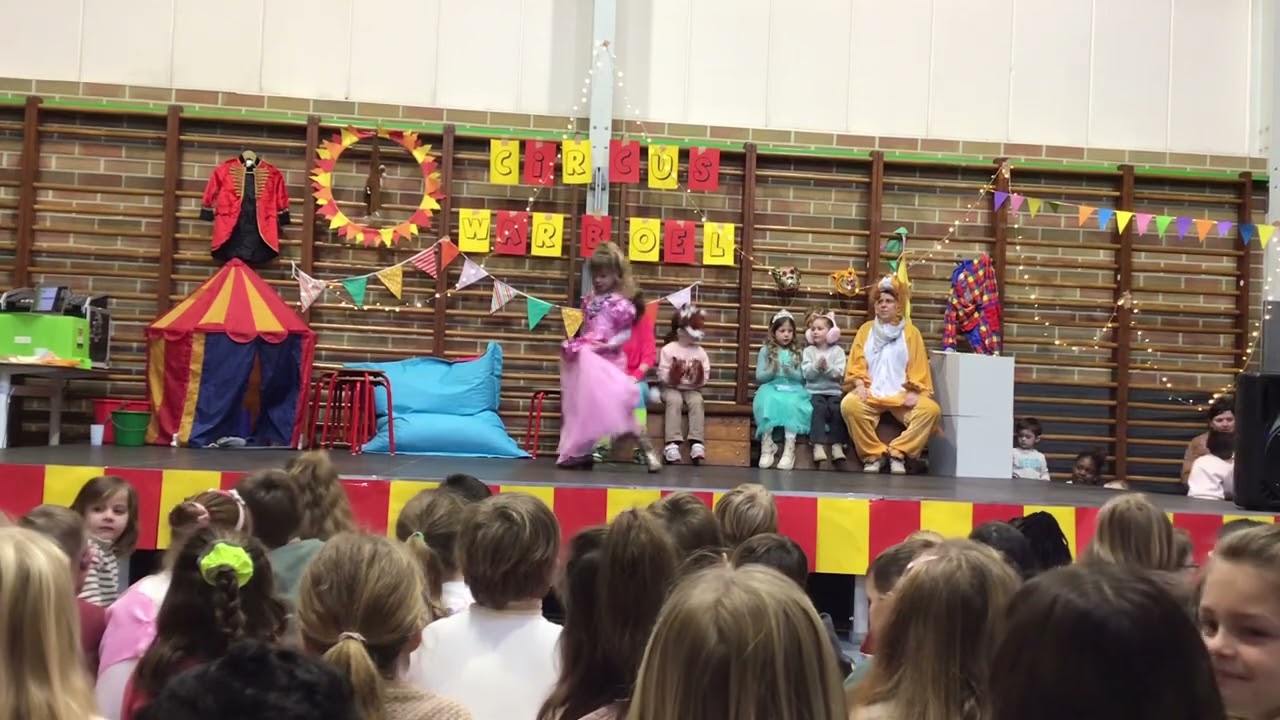 2026 carnaval Ella-Lou k3