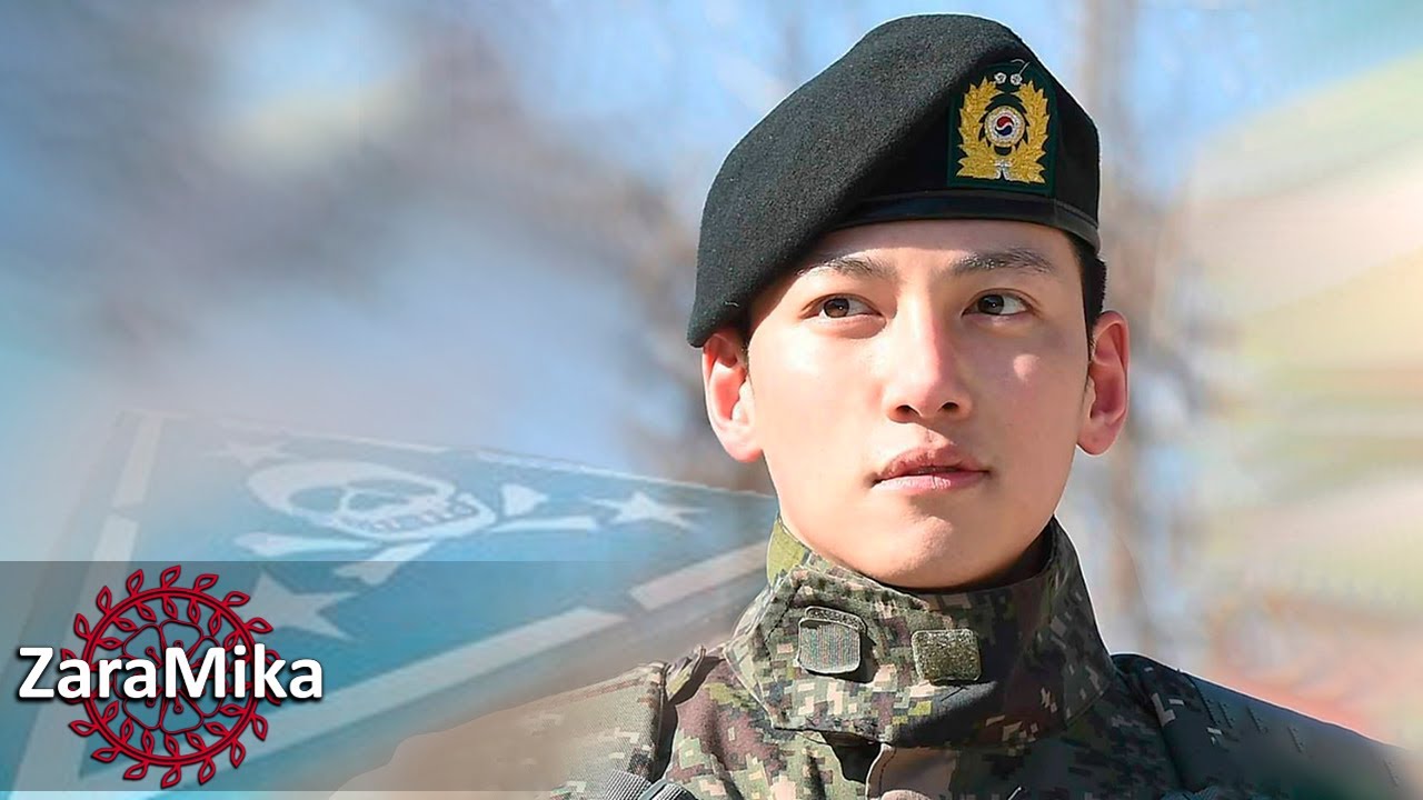 Ji Chang Wook 지창욱 Military discharge ceremony
