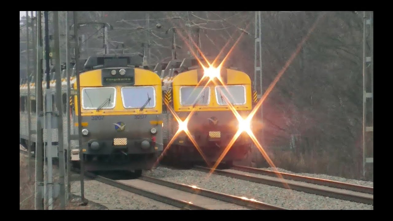 Svenska tåg på spår 33: Lindome station